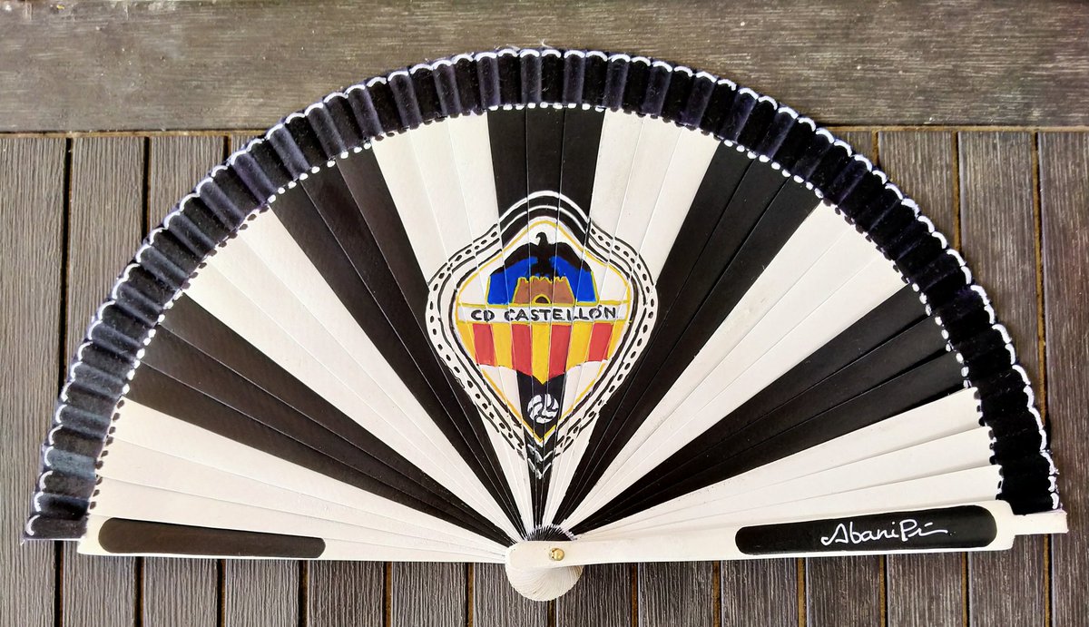 abanipi's tweet photo. @VteMontesinos, me encantaría darte la enhorabuena regalándote un alivio para el calor de este agosto tan especial. Igual que el CD Castellón, es único. https://t.co/9Ti7eQEKMl