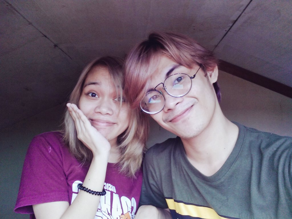 iamafreeshell's tweet photo. iwuvu ♥ @aymlloyd https://t.co/F18v9gc4nh