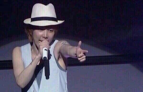 mjkn_555's tweet photo. @shinji6369 辰ｻﾝお疲れ様🍺😆💕でーす💖💖素敵なよるを🌃🌙*ﾟをお過ごしくださいね🌃🌙*ﾟ(*´∇｀*) https://t.co/m4RnvHEmON