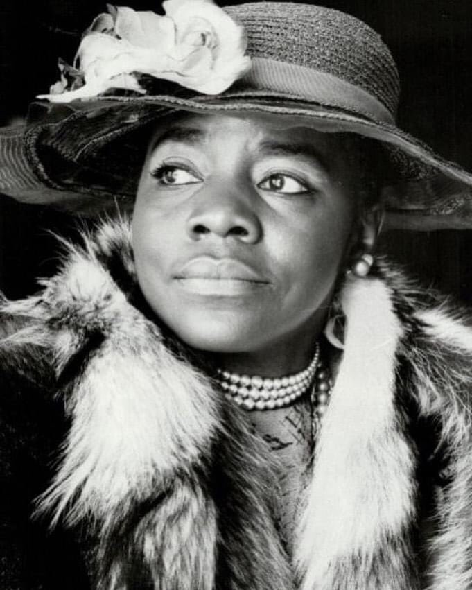 afrotoronto's tweet photo. R.I.P. Salome Bey, a true Canadian legend. Salome Bey was known as “Canada's First Lady of the Blues". The Grammy-nominated, Dora Mavor Moore and Obie Award-winning artist was an honorary member of the Order of Canada. https://t.co/j2SaQi4VaK