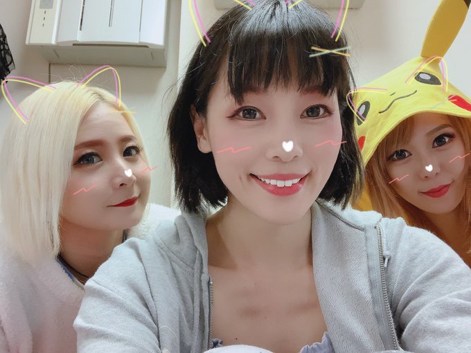 チームのお2人に挟んでもらった🥰お勉強させていただき、ほんとに素敵すぎでした❤️🥰終始にやにやしてた私🥴😏🤤 https://t.co/Ky88DwSsBK