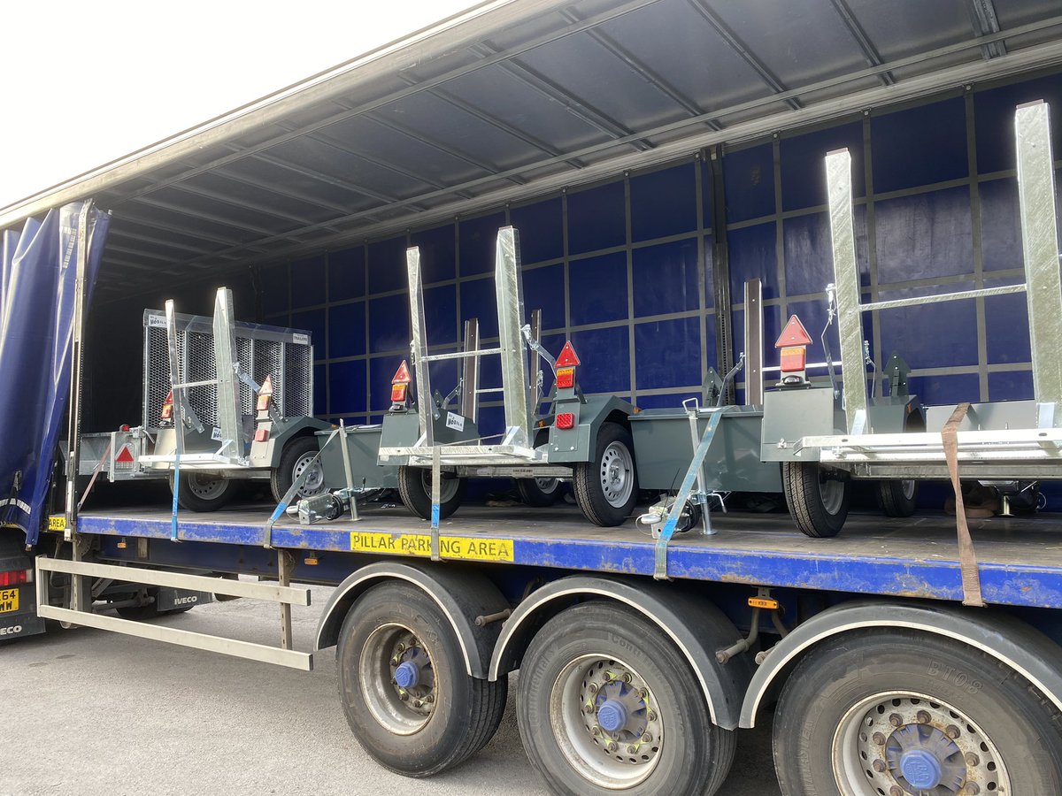 Taylors Trailers tweet media
