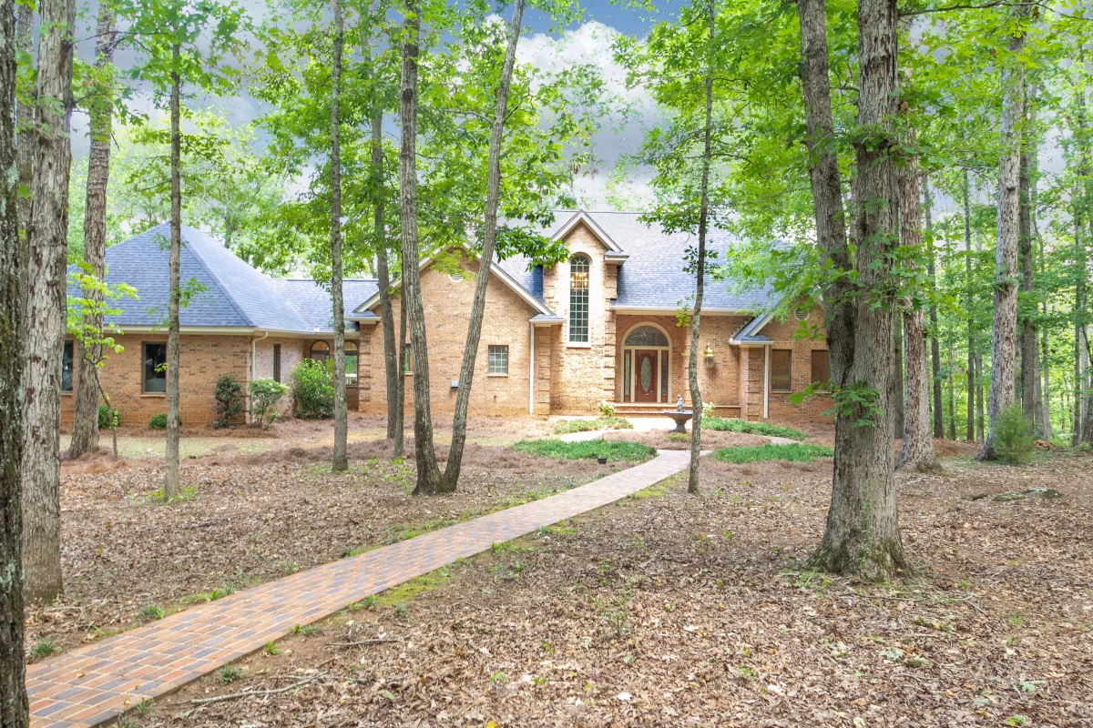 jhwoo's tweet image. rem.ax/31xpuux