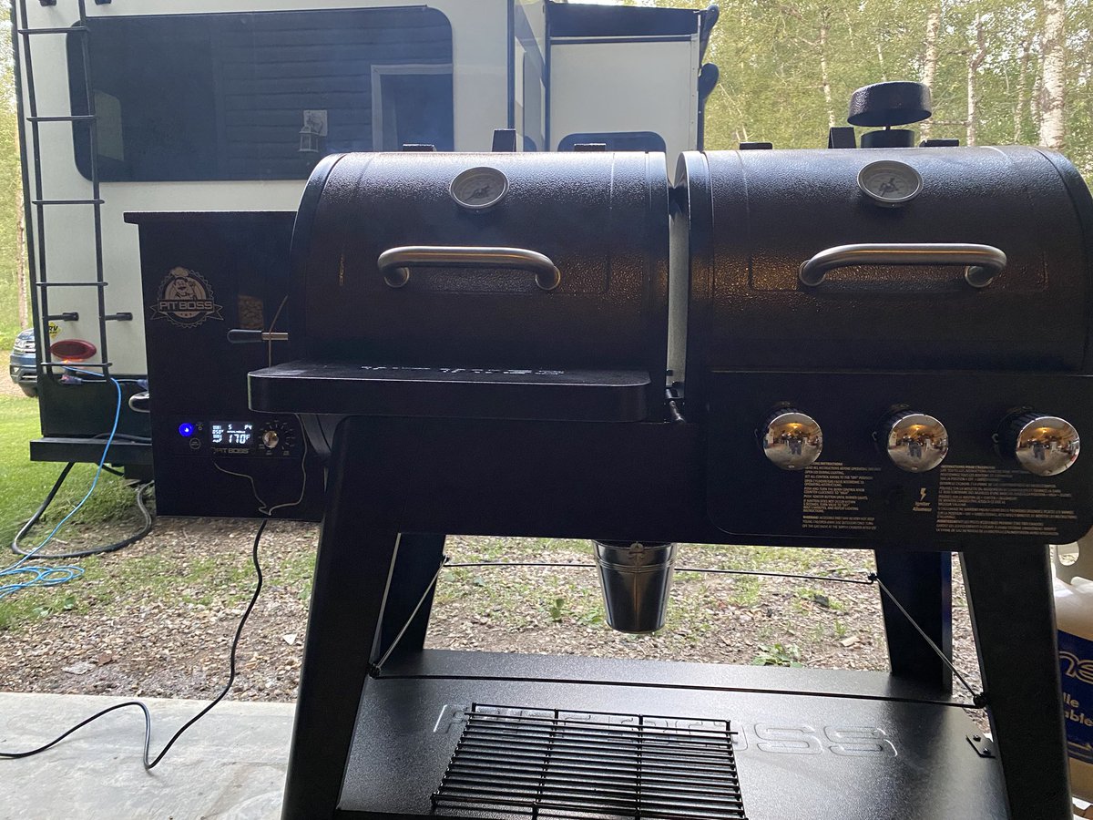 HerbsHonest's tweet photo. Good morning to you it’s #Brisket time are very first One https://t.co/kID7c64deq