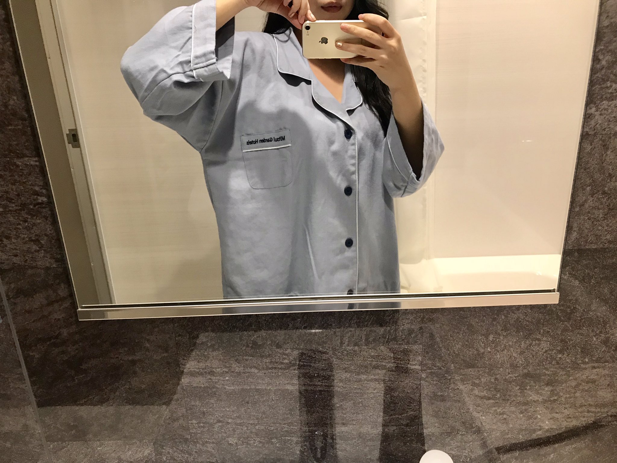 Mochiのホテル旅 水色パジャマかわいくないですか 三井ガーデンホテルはビジネスホテルって印象でしたが 豊洲ベイサイドクロスのオープン初日はカップル 家族連れがかなり多い 内装もおしゃれで良心的な価格設定 ららぽーとにも直結なので 週末の