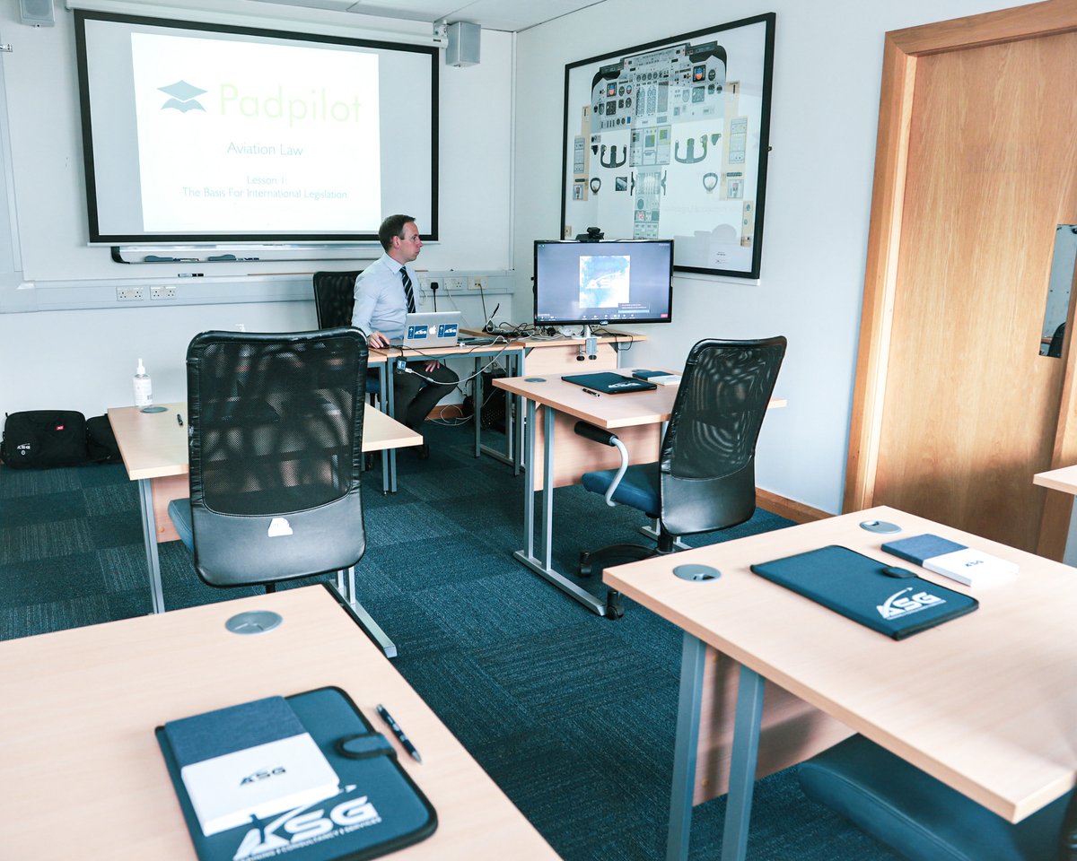 asg_ato's tweet photo. We're so excited about our innovative new "hybrid" classroom! @asg_ato students can now choose to sit in, or login, or even alternate between the two for our ATPL classes.
#ATPL #Hybridclass #ATPLexams #OnlineATPL #IAA #EASAATPL #StudentPilot #AirlinePilot #ASG #VirtualATPL https://t.co/JExWXvgLDp