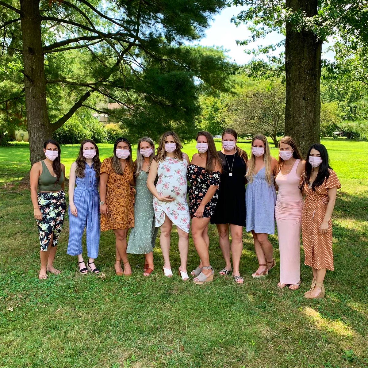 capizzi_kelly's tweet photo. Reminiscing on yesterday’s magical celebration #33weeks #babyshower https://t.co/ejGS1i8Lpz