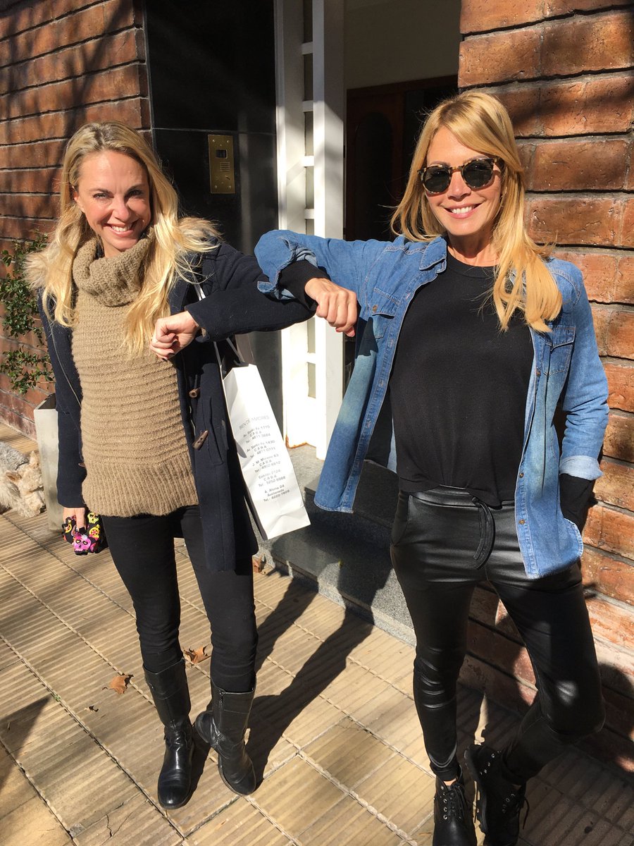 Con la hermosa de <a href="/danibruno/">Daniela Bruno</a> probando outfits