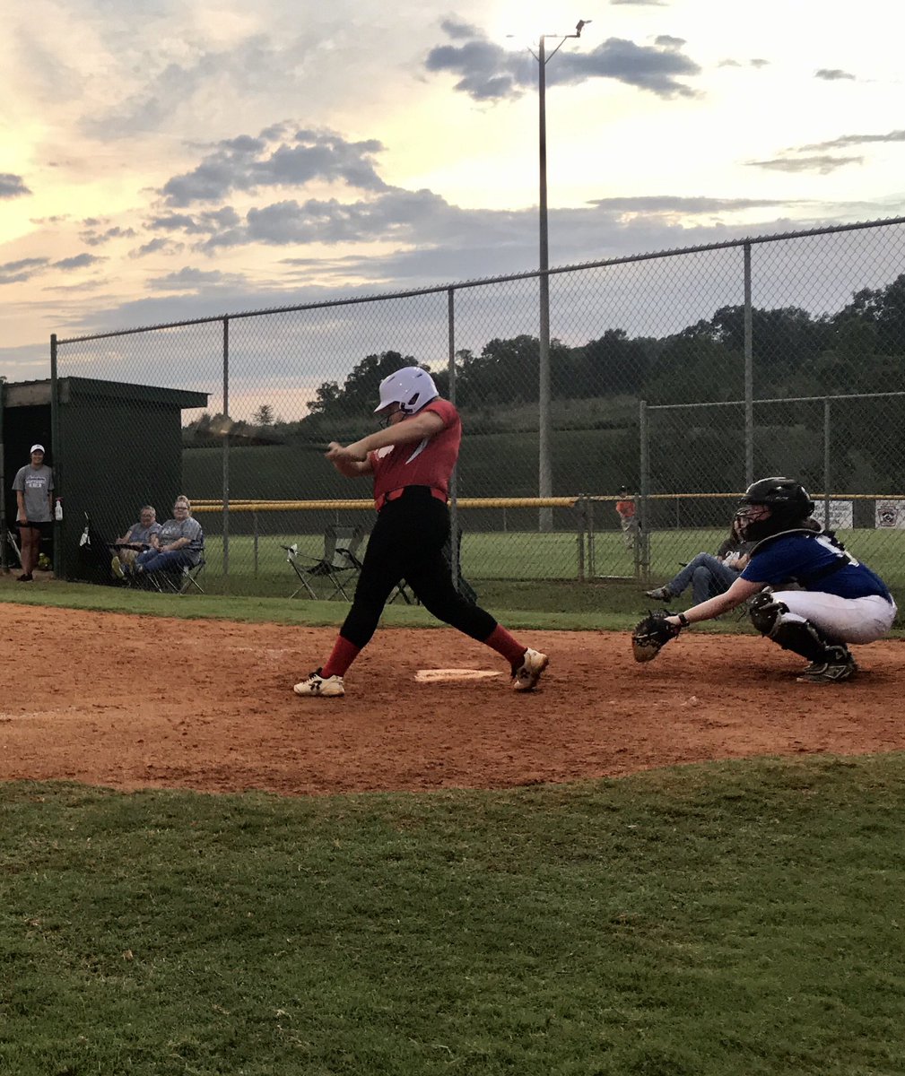 TKA LadyLions SB tweet media