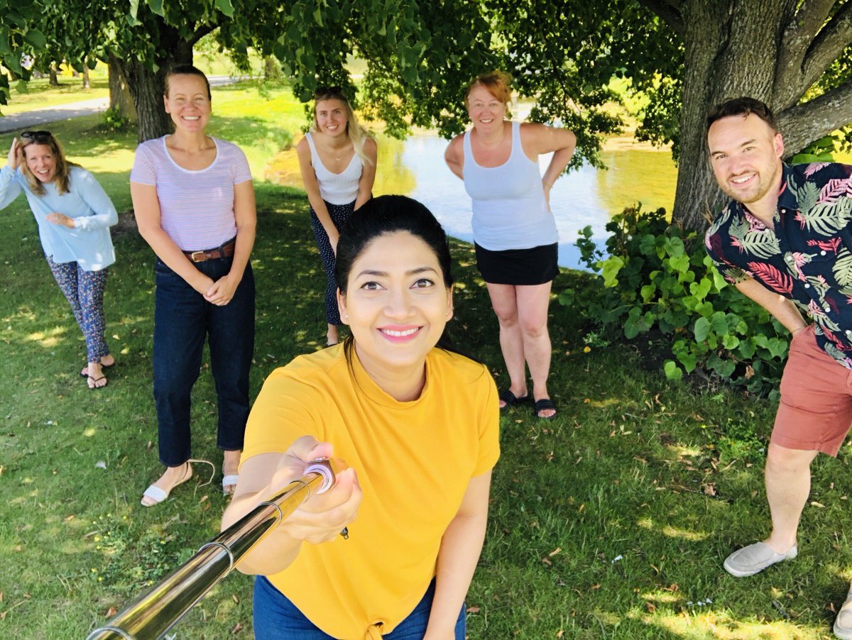 denisahorak's tweet photo. After months of communicating only via video calls, the CCC marketing team got together for lunch outdoors. It was so good to see everybody!! Hopefully we will have more of these moments in the months ahead. #PhysicalDistancing #greatday https://t.co/bWR9ApAakA