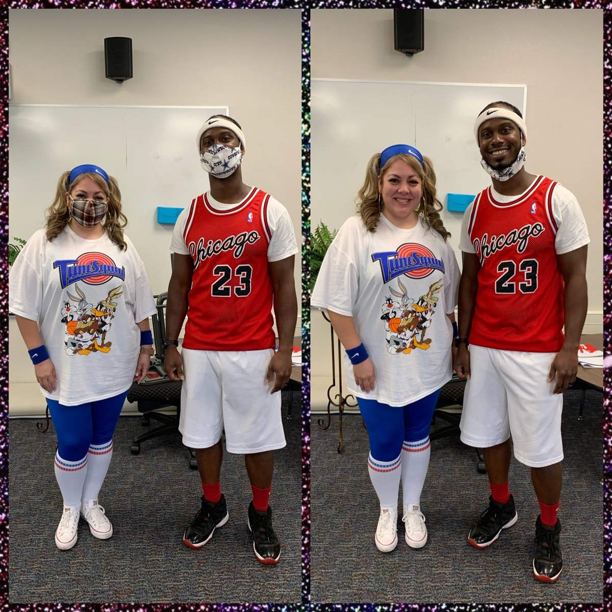 1124missliz's tweet image. When you find that other person who dressed up for the #SpaceJam theme at school today 👌🏼😎 #BackInTheBuilding #RISDWeveGotThis @risdace @RISDAcademy #WeAreStars #WatchUsShine 💫😎 #TuneSquad 🏀😉😎