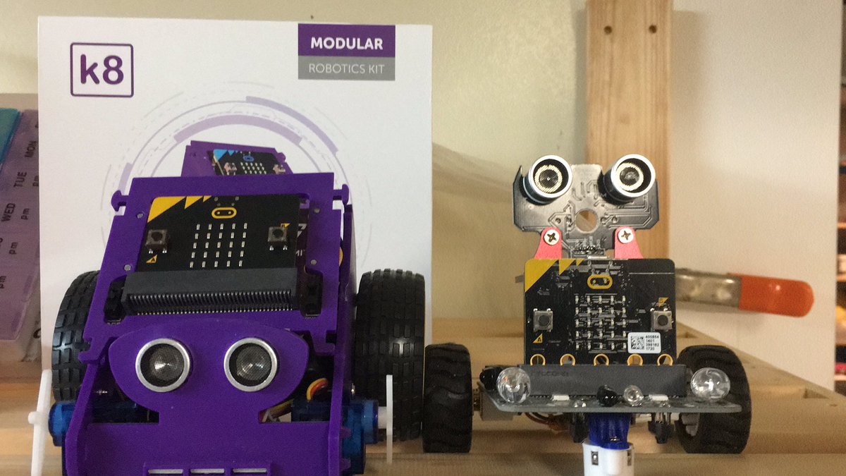 STEMTDSB's tweet photo. Who would win a battle? #k8 from @InkSmith3D or the bot from @YahboomT? #stem #makeredto #battlebot #makered @VernonKee @raycmercer https://t.co/XjfYKLmNSt