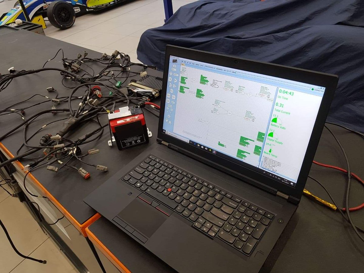 UWRacingFS's tweet image. Head of Electrical Systems Tom Velvick on @HCISystems: "Special thanks to HCI systems for their support with the design and manufacture of our new wiring harness."

More ➡️ tinyurl.com/y3bv5ler

#RacingWolves
#FormulaStudent
