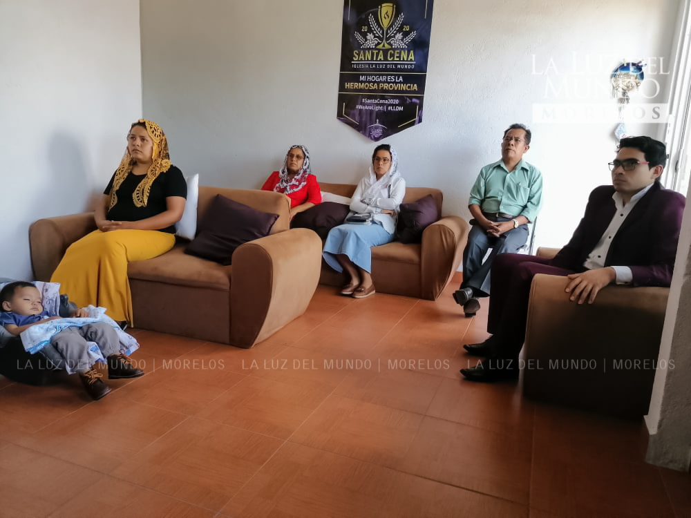lldmmorelos's tweet photo. #LaLuzDelMundo en #Morelos #México se unió a millones que, en más de 60 naciones recibieron fraternal #bienvenida a la más grande celebración espiritual #SantaCena2020; mediante emotivo mensaje del #ApóstoldeJesucristo #NaasónJoaquínGarcía. #SC2020 #lldm #LLDMmorelos @iglesialldm https://t.co/LeesO8JVba