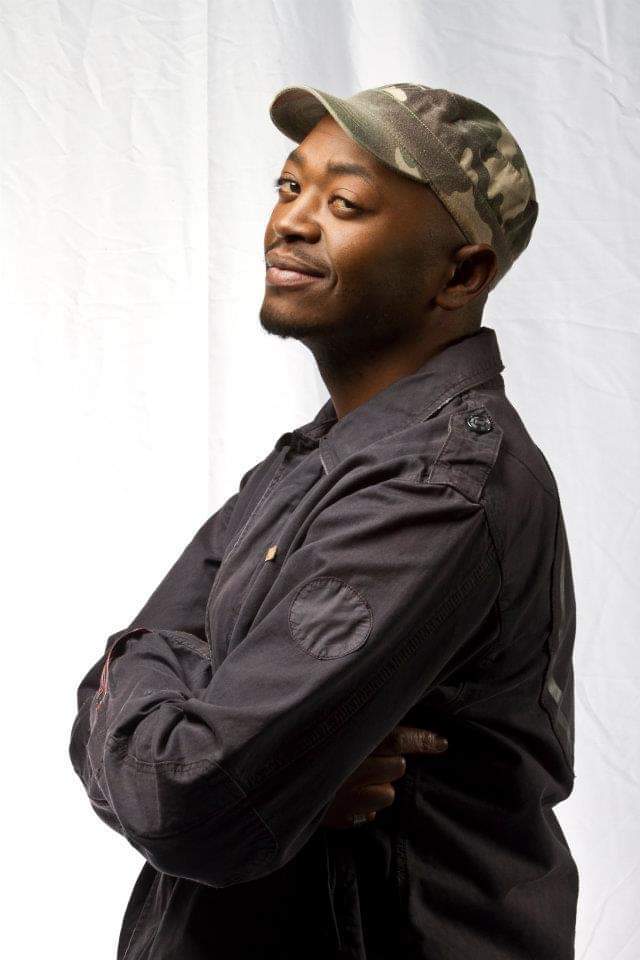 _MuzieB's tweet photo. Ama 2000 will never understand. https://t.co/MDOGQXxkbZ