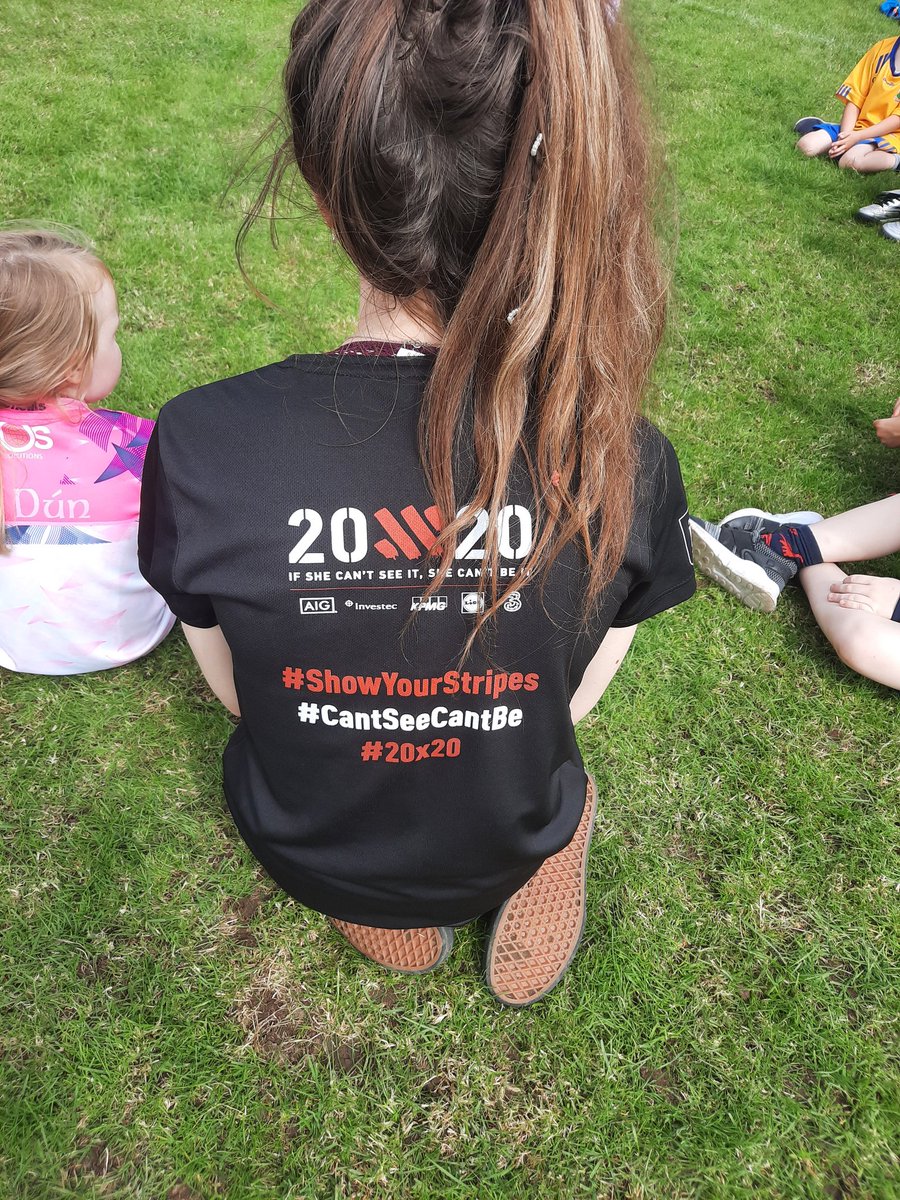 What a start to our camp <a href="/tullylishgaa/">Tullylish GAC</a>  over 80 kids having fun and playing games 🥳🏐. Tomorrow is skills day with <a href="/BennyCoulter82/">Benny Coulter</a> 🙌great to be back 👌
✅ please remember to send water and snack with kids. 
✅ early drop off available please contact page.