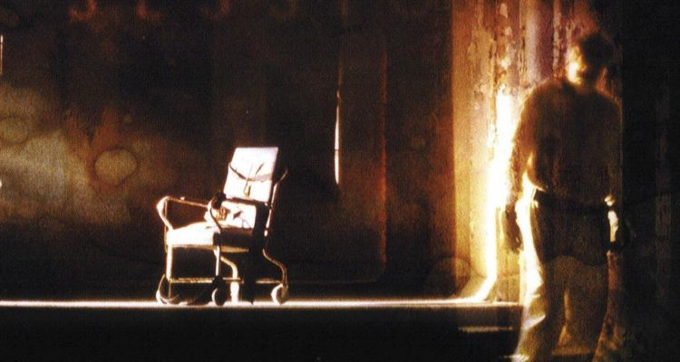 MovieRamblings's tweet image. Released #otd in the US in 2001, here's why #Session9 remains a modern horror landmark... bit.ly/3fJe8su