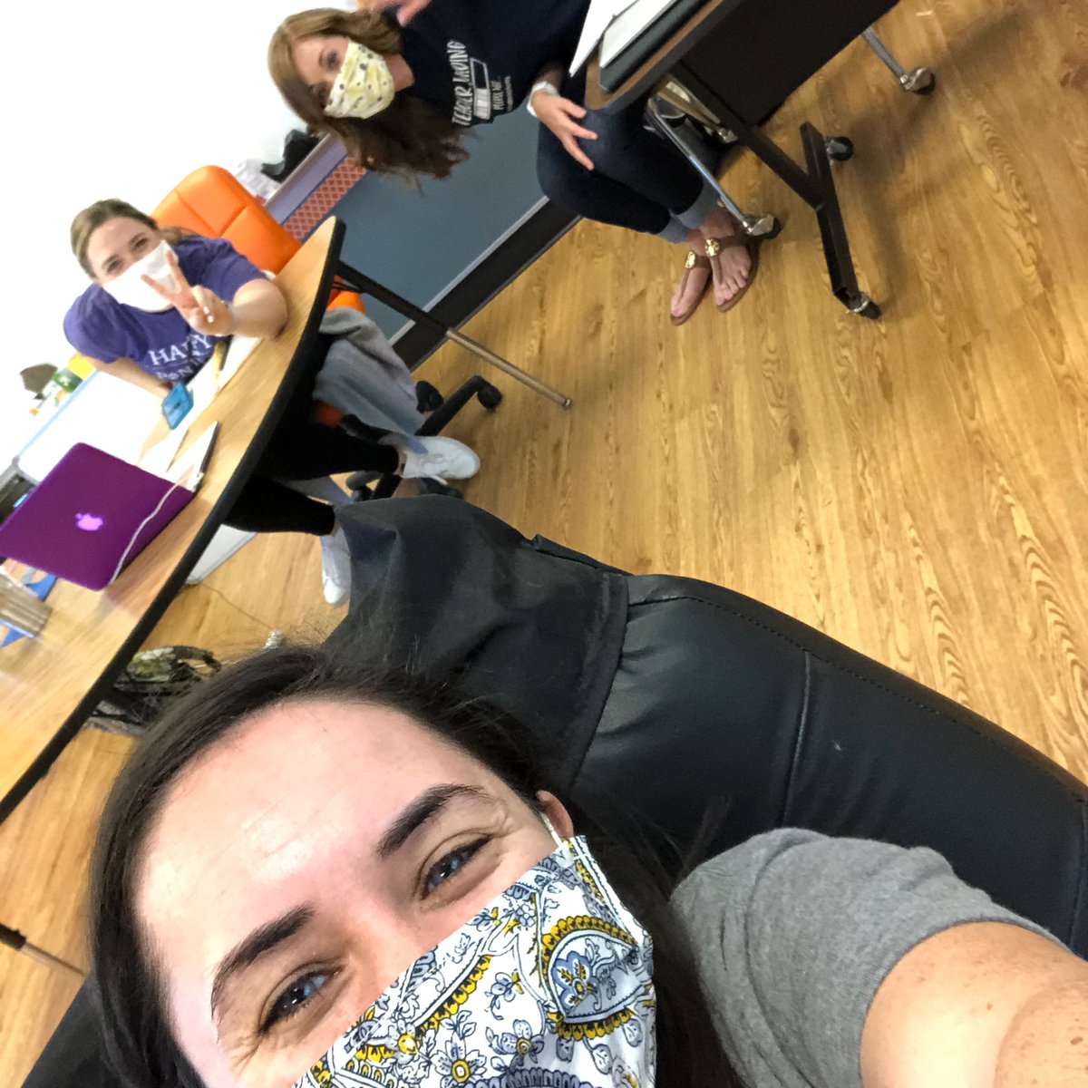 MsCastonMPE tweet media