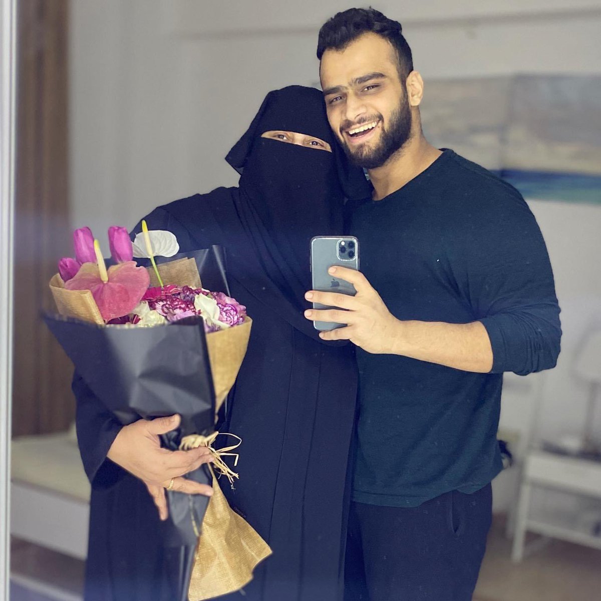 zeekko14's tweet photo. مصطفي حفناوي في ذمه الله,ادعوله بالرحمه 

 اللهم ارحم روحاً صعدت إليك و لم يعد بيننا وبينها إلا الدعاء اللهم ارحمه و اغفر له وانظر ��ليه بعين لطفك وكرمك يا أرحم الراحمين
اللهم ارفع درجته في المهديين واخلفه في عقبة الغابرين و اغفر لنا وله ياالله وأفسح له فى قبره و نور له فيه💔 https://t.co/FDefjRzXGJ