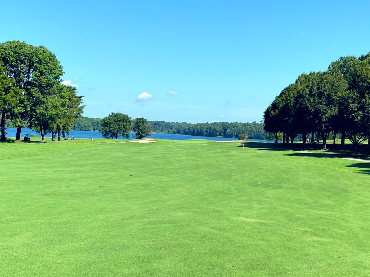 's tweet image. S3 E10, the beginning of the #LateSummerRun weekly miniseries, will release Wednesday. Today was our original target, but our past 2 weekends have been so golf-filled we ran out of time to actually record. #LSR #Kilmer #lglg