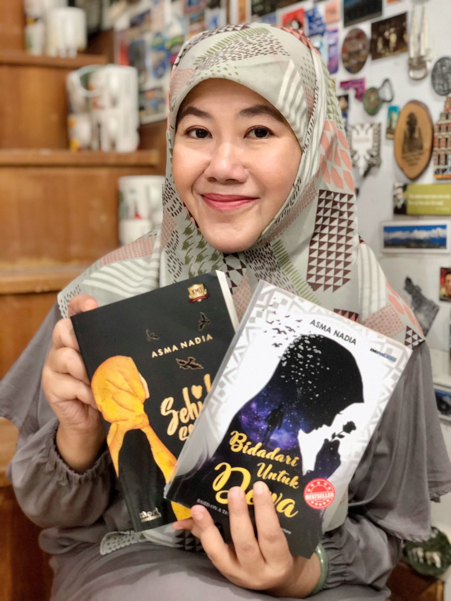 asmanadia's tweet photo. Give away❤️
Semoga  terwujud  #SehidupSesurga. Ikutan yuk! Hadiah novel terbaru Asma ini. Cukup follow @asmanadia dan RT status ini❤️❤️❤️ (info edisi bertandatangan novelnya WA  0811811892 atau DM IG @asmanadiathings 🙏) https://t.co/OYW5VA5wmO