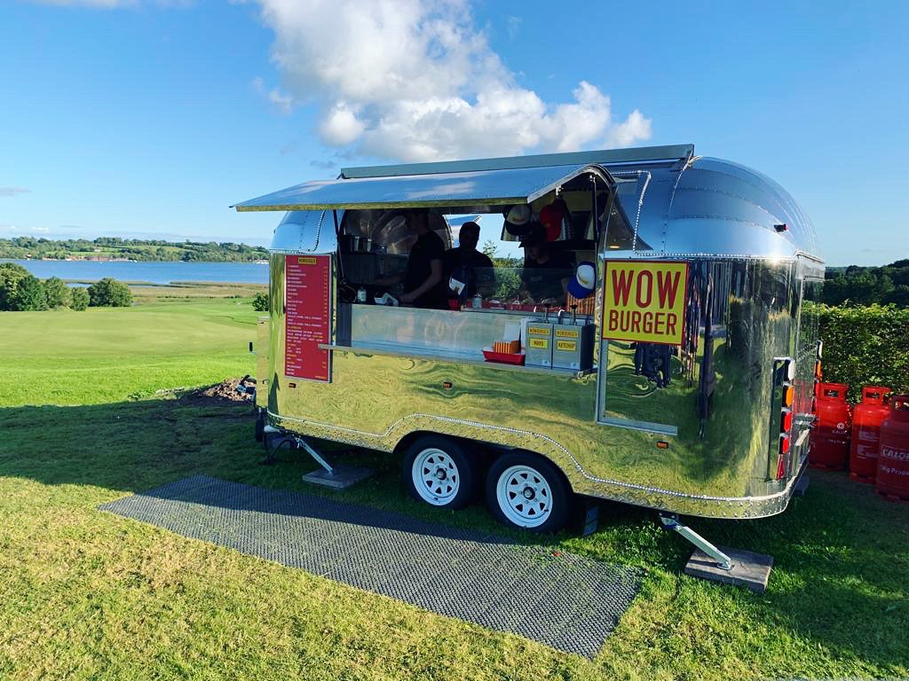 GeckoCatering's tweet photo. The newest addition to Glasson is a Wowburger airstream food van kitted out by Gecko, and was opened just in time for the bank holiday weekend 🍔🤩🦎
#foodvan #airstream #glasson #wowburger #bankholiday @glasson_lakehouse @wowburgerirl https://t.co/2TTP6ptgMf