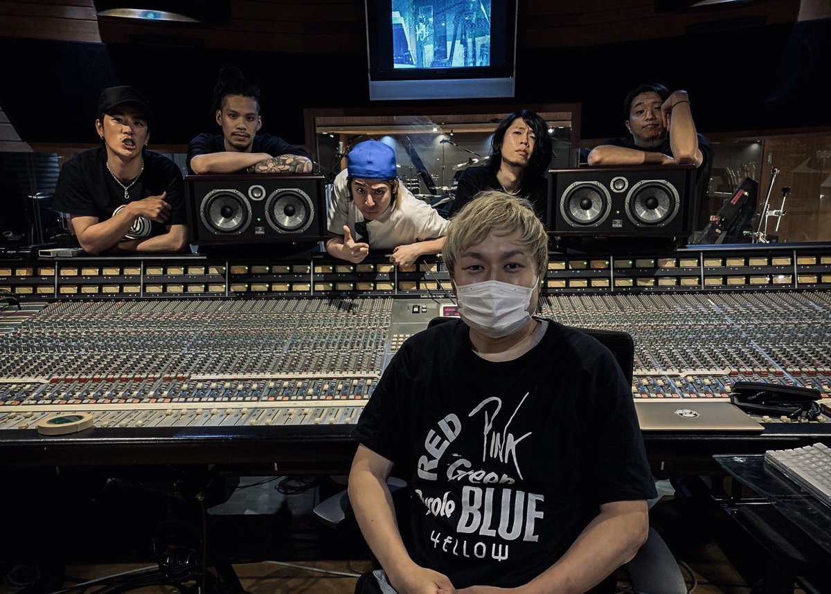 show_sstp's tweet photo. レコーディングスタート。

#ToRedefine 
#ToBeDefined 
#survivesaidtheprophet 
#サバプロ https://t.co/AirEPCg1i9