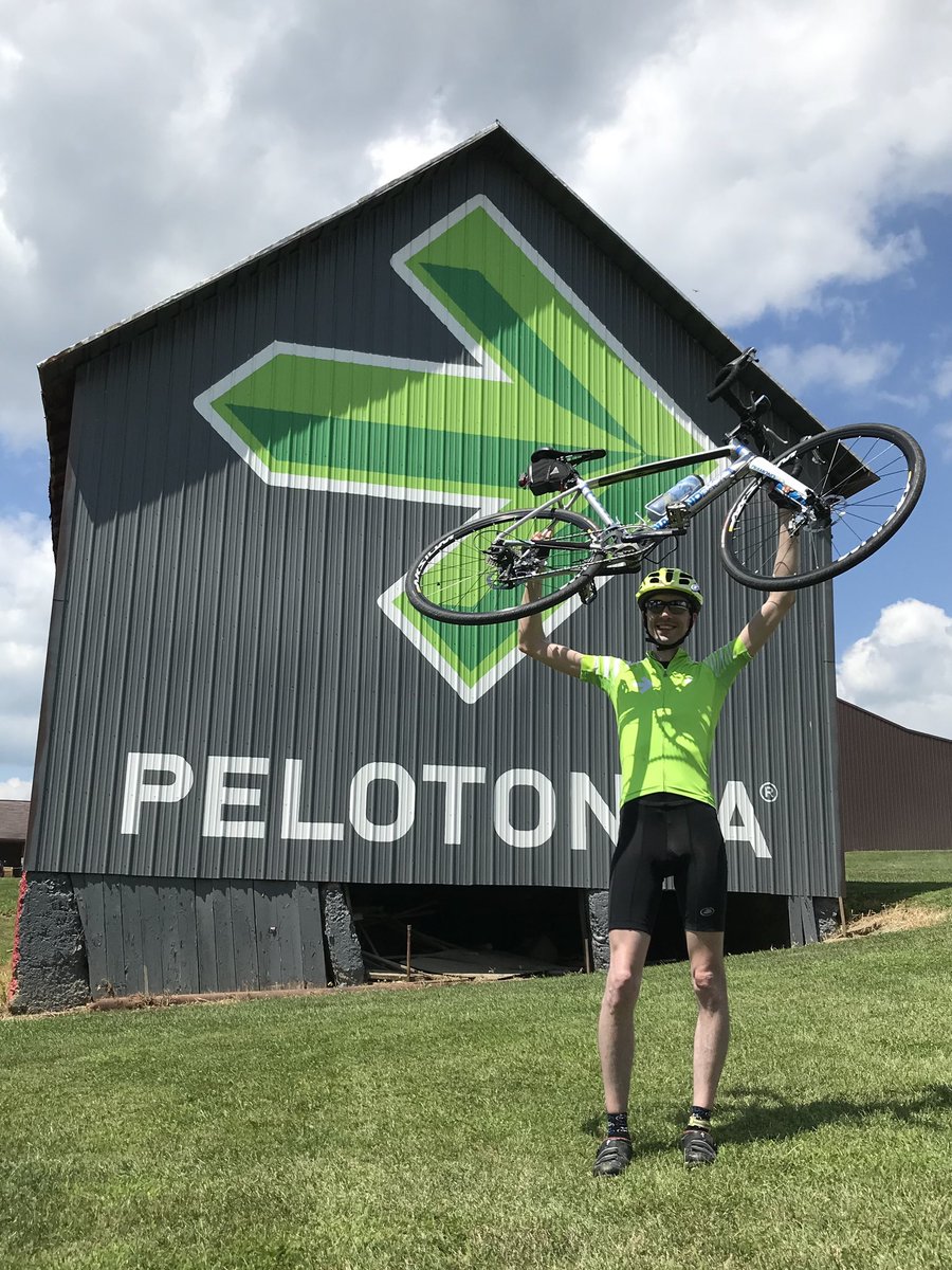 @Pelotonia #LegendsUnite when 12 year Pelotonia participant Eric Tippett conquers the legendary Reynolds Rd climb, 12 times plus one more for good measure!  5K of climbing to #EndCancer.  #onegoal #MyPelotonia