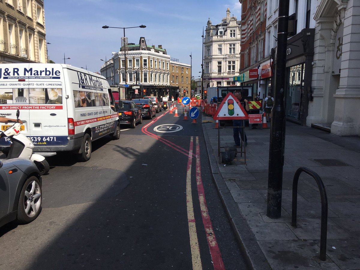 rogerrocketship's tweet photo. @FrankBullitt39 They’ve blocked Parkway again today https://t.co/ycAb5j9vP1
