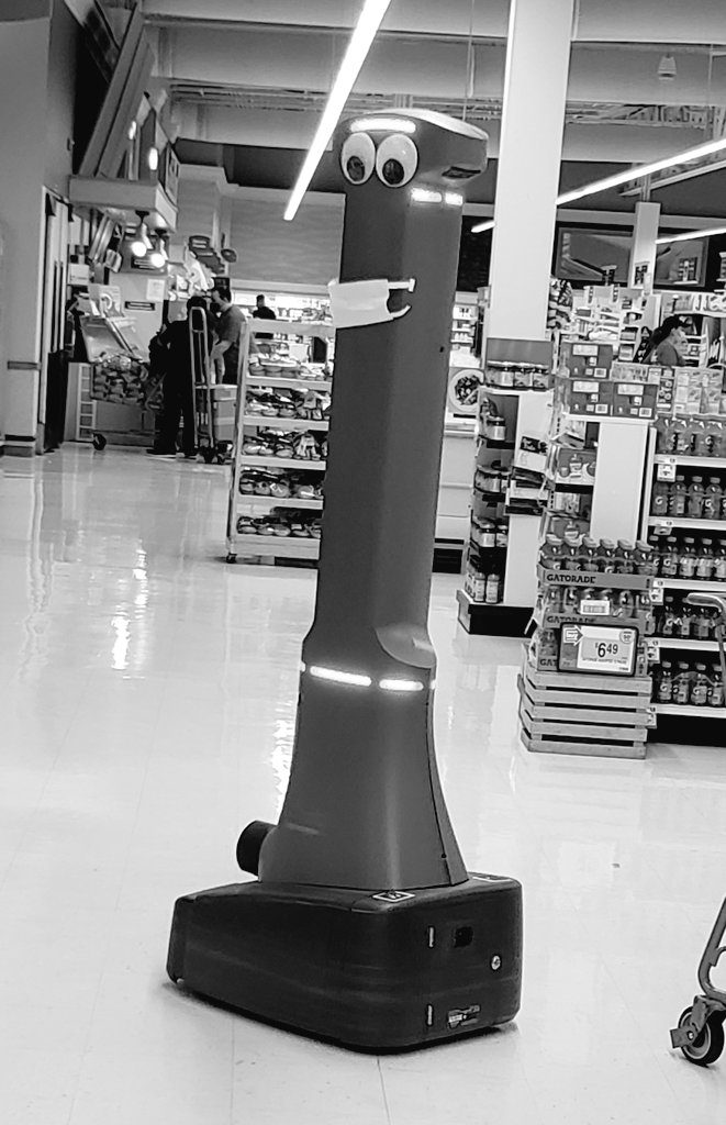 PhillyTalk's tweet image. Now it&apos;s just mocking me.
 @yieldright
#MartyRobot
#SkyNet
#RobotLivesDontMatter