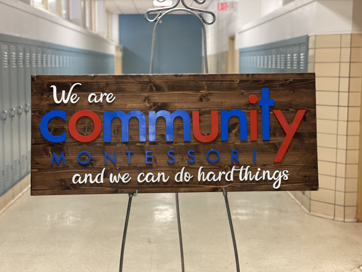 cmsjacksontenn's tweet photo. Our staff is back in the building! Dr. Harris encouraging the staff and giving the new members of our community a chance to introduce themselves. We have a new and challenging year ahead but just like the sign says, we can do hard things. @JMCSchools @suptking https://t.co/IMXS1dNram