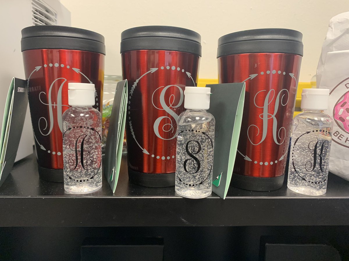 So cute!! This special gift was delivered to <a href="/MsArias21/">Ashley Arias</a>, <a href="/stephanie_abts/">Stephanie Huffstetler</a> and myself by a couple teachers this morning. It’s spells out ASK. They said because we know we can always ask you ladies and you’re there to help! So sweet! #GarlandISD1stDay