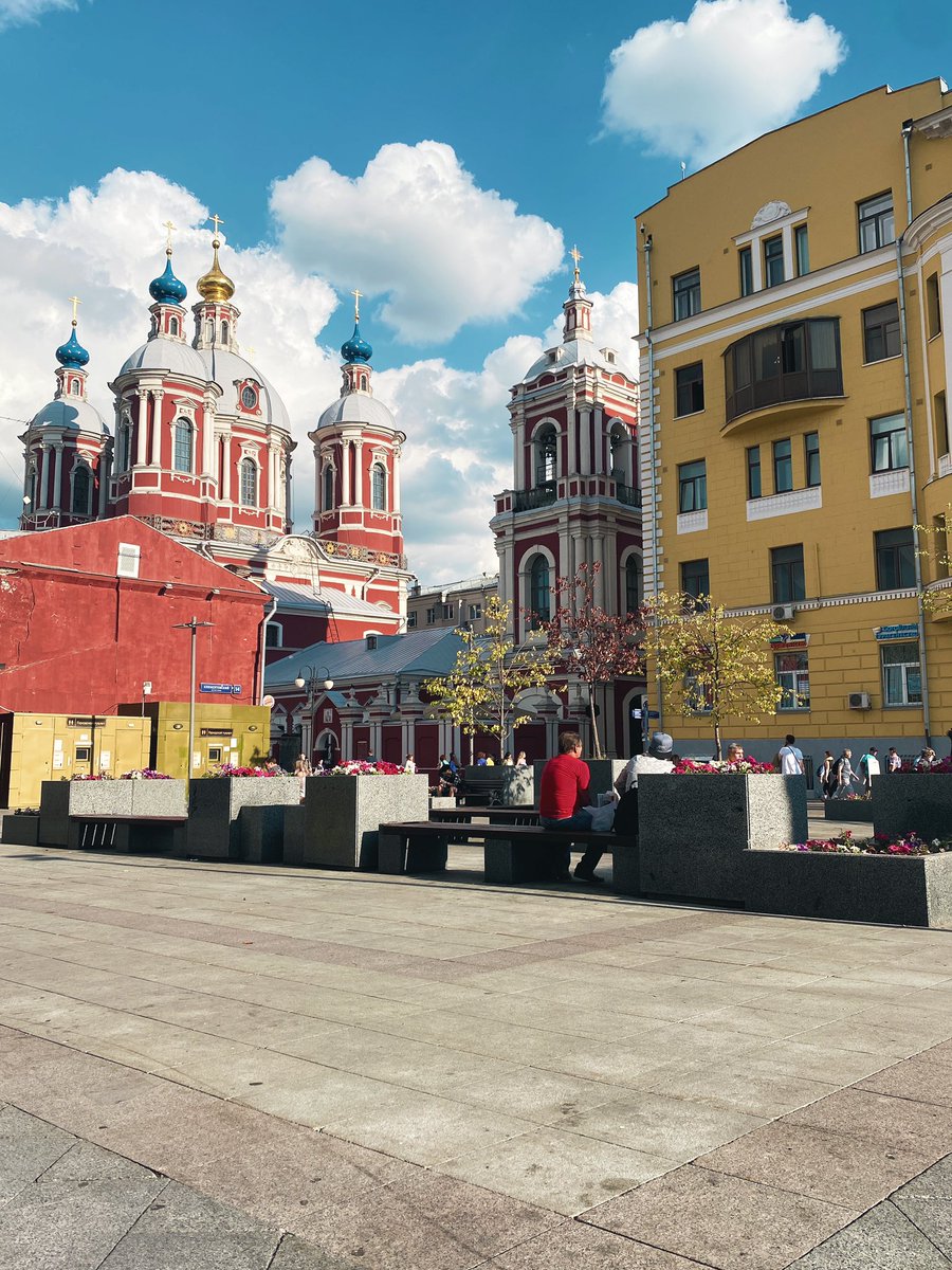 before_sunset7's tweet photo. Сбежала с собеседования в жопе мира, и приехала на работу в центр. Так жить поприятнее будет https://t.co/Q06UxtRREW