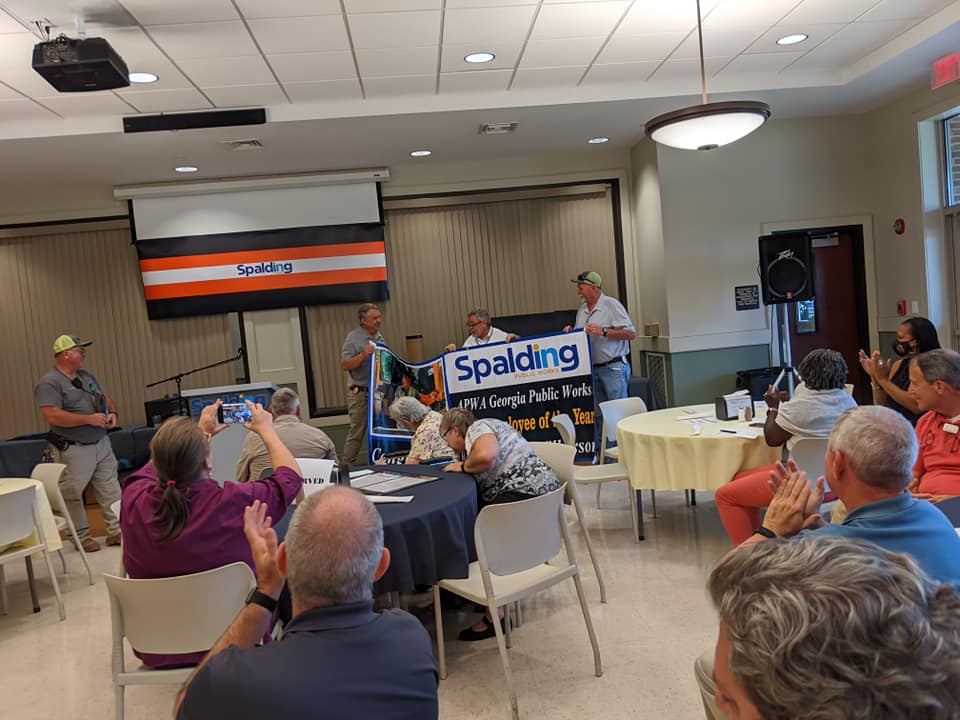 EngineerParagon's tweet photo. Congratulations to Mr. Kenneth Wilkerson for winning the State of Georgia's APWA Public Works 2020 Employee of the Year!

We were proud to help celebrate him and all Spalding County Public Works employees last week!

#pcg #civilengineering #inspalding #spaldingcounty  #apwa https://t.co/TZ9Qh0GiCn