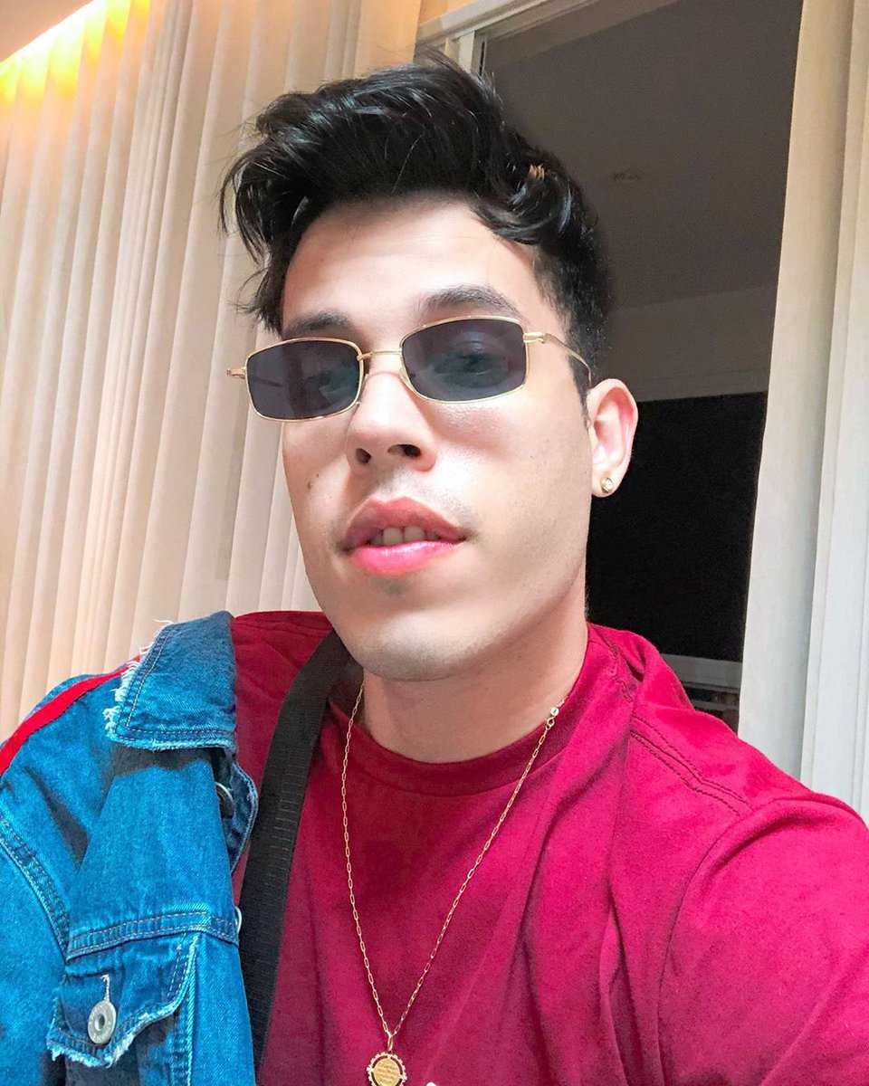 PrincesosWew's tweet photo. O seu nome é o primeiro que vem na minha cabeça quando eu penso na palavra "orgulho". https://t.co/WG7BJ59fzS