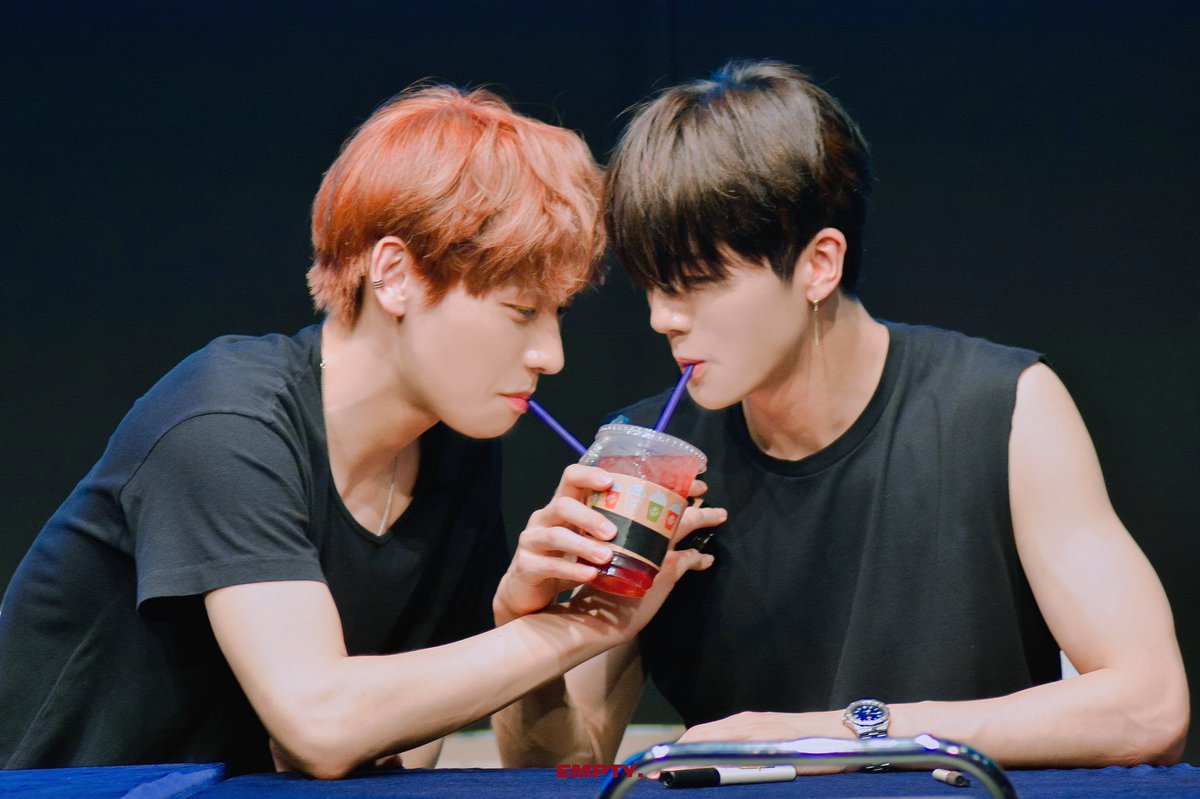 emptYB_'s tweet photo. 180811 신촌 FS

#SF9 #영빈 #YOUNGBIN #인성 #INSEONG https://t.co/yka4qNncNU