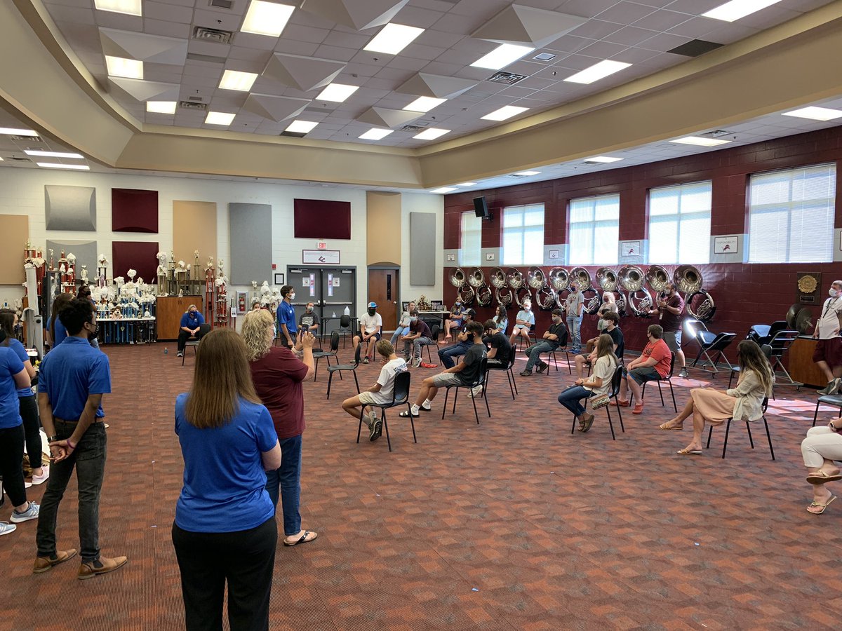 JGriff97's tweet photo. It’s a great day to see some students back at Central High for SOS Fish Camp. Masked up and distanced but still enjoying each other’s company...A special thanks goes out to our Sources of Strength partnership with the @UnivWestGa #Lionstrong #One   @Central_Lions @dukebiber https://t.co/MDAwGfsmsv