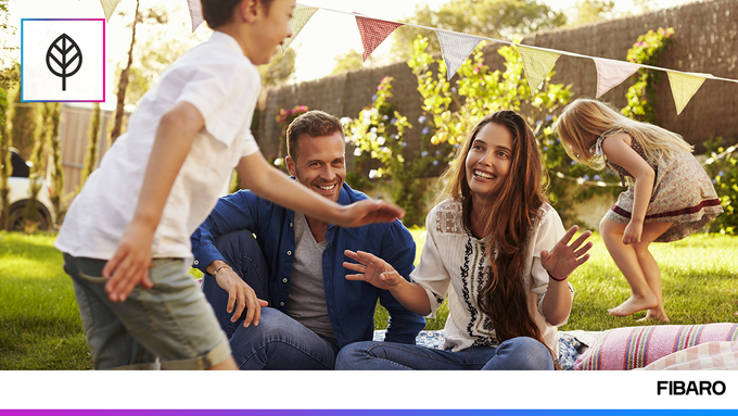 FibaroMex's tweet photo. Ve cómo la magia de FIBARO #smarthome puede cubrir también tu #jardín y hacer todas las tareas, de modo que tu única tarea restante es sonreír y disfrutar del tiempo al aire libre con sus seres queridos https://t.co/wHWhxR6mJ6 https://t.co/Yt4gIFVpbr