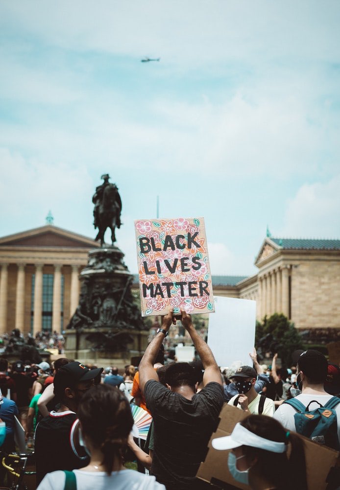 usfsp_sce's tweet photo. Shoutout to those who continue to persevere and protest the injustice! 🗣
-
Black Lives Matter!
•
•
•
•
•
#usfsp #usfspusc #usfspsce #student #studentcenter #studentunion #collegeunion #studentemployee #blm #blacklivesmatter https://t.co/9afG4Datgz