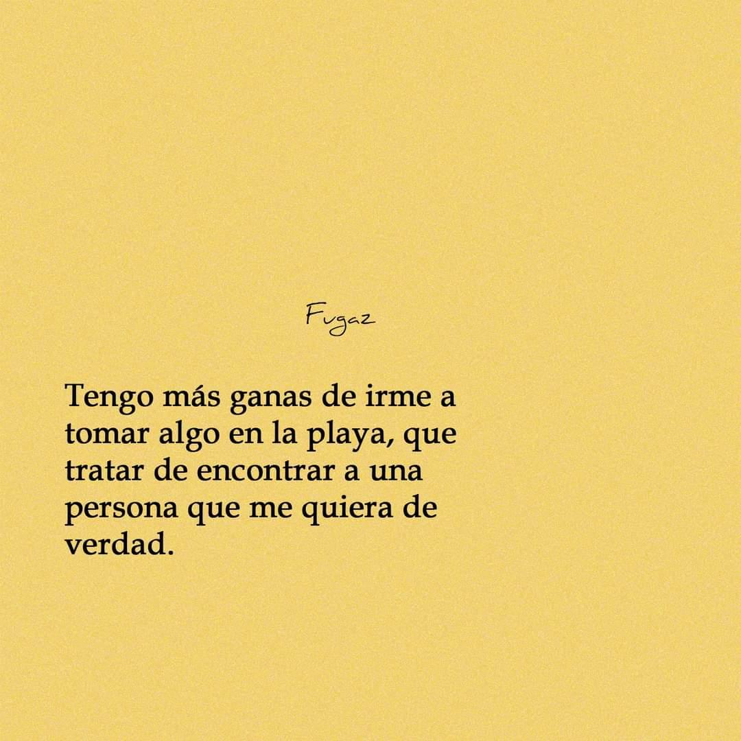 caliverae's tweet photo. Hoy amanecí con 0 intensidad, se nota 🙄🤣🤭?! 
Buen lunes amiguitos ✌🤗 https://t.co/Qd6armRsmi