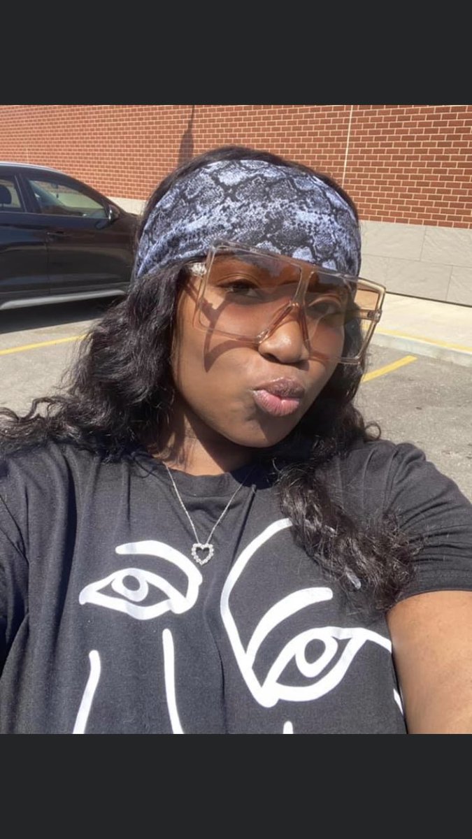 __Rel95's tweet photo. Oh yโall acting bad huh๐๐บ๐ฟ๐ฅต
*dm me for purchasing info #shellyshades ๐๐พ https://t.co/XsF5LILt6y