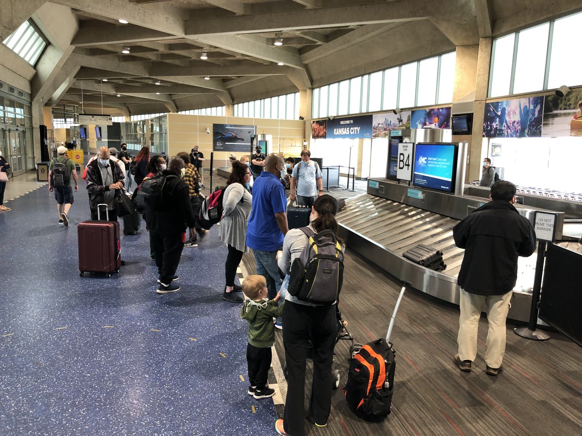 Please take this brief survey on air travel. We teamed up with <a href="/kcchamber/">KC Chamber</a>, <a href="/kcadc/">Glorina Chan</a> and <a href="/KCCivicCouncil/">KC Civic Council</a> to gain insights. We want to hear from you, so please give us your feedback! #KC #Travel 
surveymonkey.com/r/NTX5797