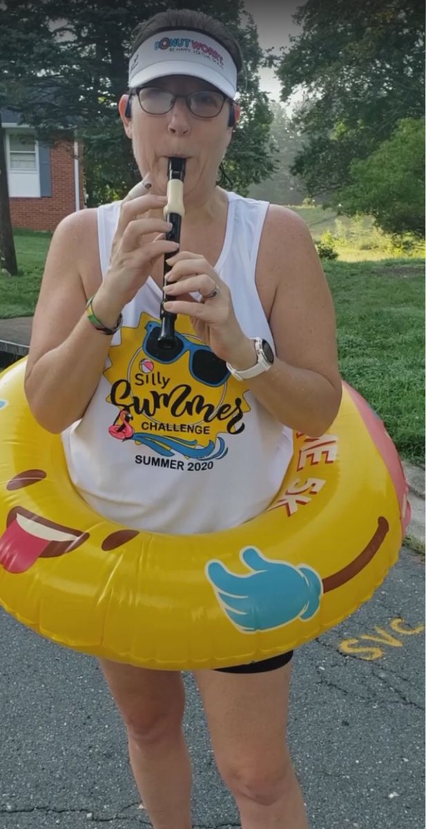 LRMarathon's tweet image. We love it! Two for one with the #SillySummerChallenge!  #LRMarathon