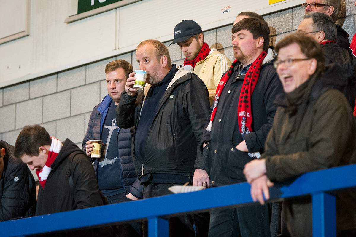 altrinchamfc's tweet photo. "I think inspiring is the word that probably best sums him up. Every club needs that type of person in the ranks, and we are lucky to have had him."

Some words from Phil Parkinson on a sad day for Alty.

ℹ️ https://t.co/yhcz0bSeO6 https://t.co/Rr50RVKEZe