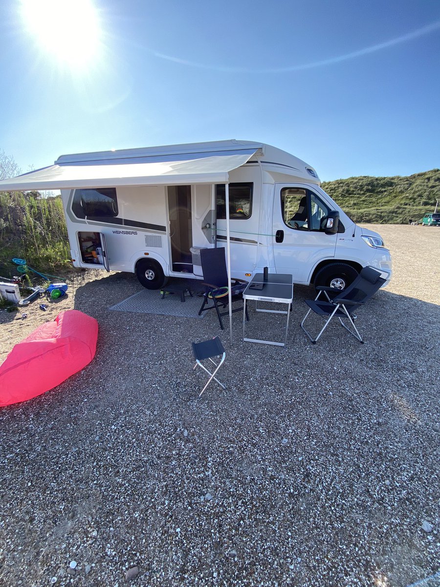 Anfänger sind mit dem Wohnmobil unterwegs. @lejeck hat seine Erfahrungen für euch in Nord-Holland zusammengeschrieben.  ichbindeinvater.de/bloemendaal-ca… #wohnmobil #camping