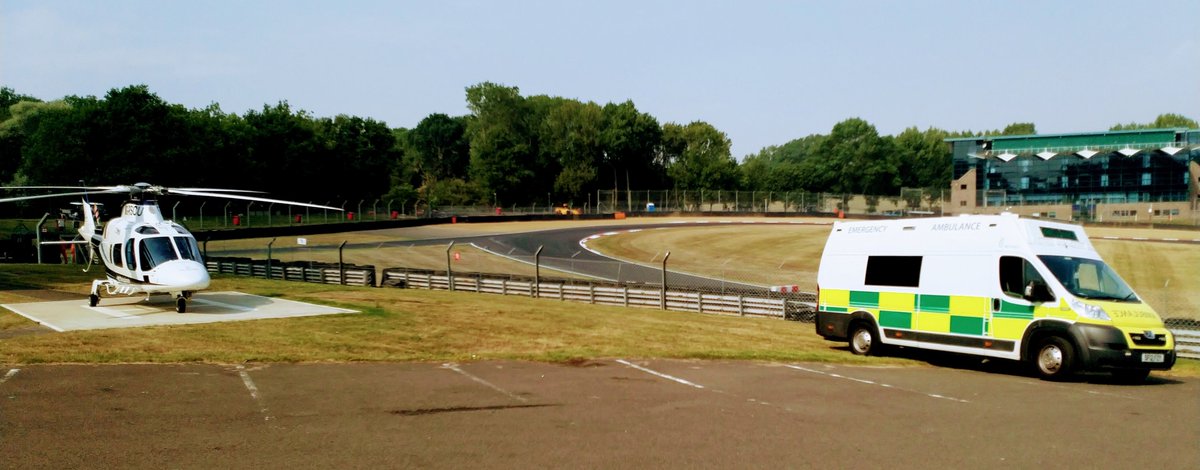 DeaksND's tweet photo. That's @BTCC's first August #BackToBack races, done - @RESCUE_RACER is #BackOnTrack!

Thanks to @TriggersBr00m for their support, @Brands_Hatch for brilliant #motorsportmedicine facilities and of course all involved for a wonderfully warm weekend of #racing! 

#MotorsportMonday https://t.co/sdXBj281QD