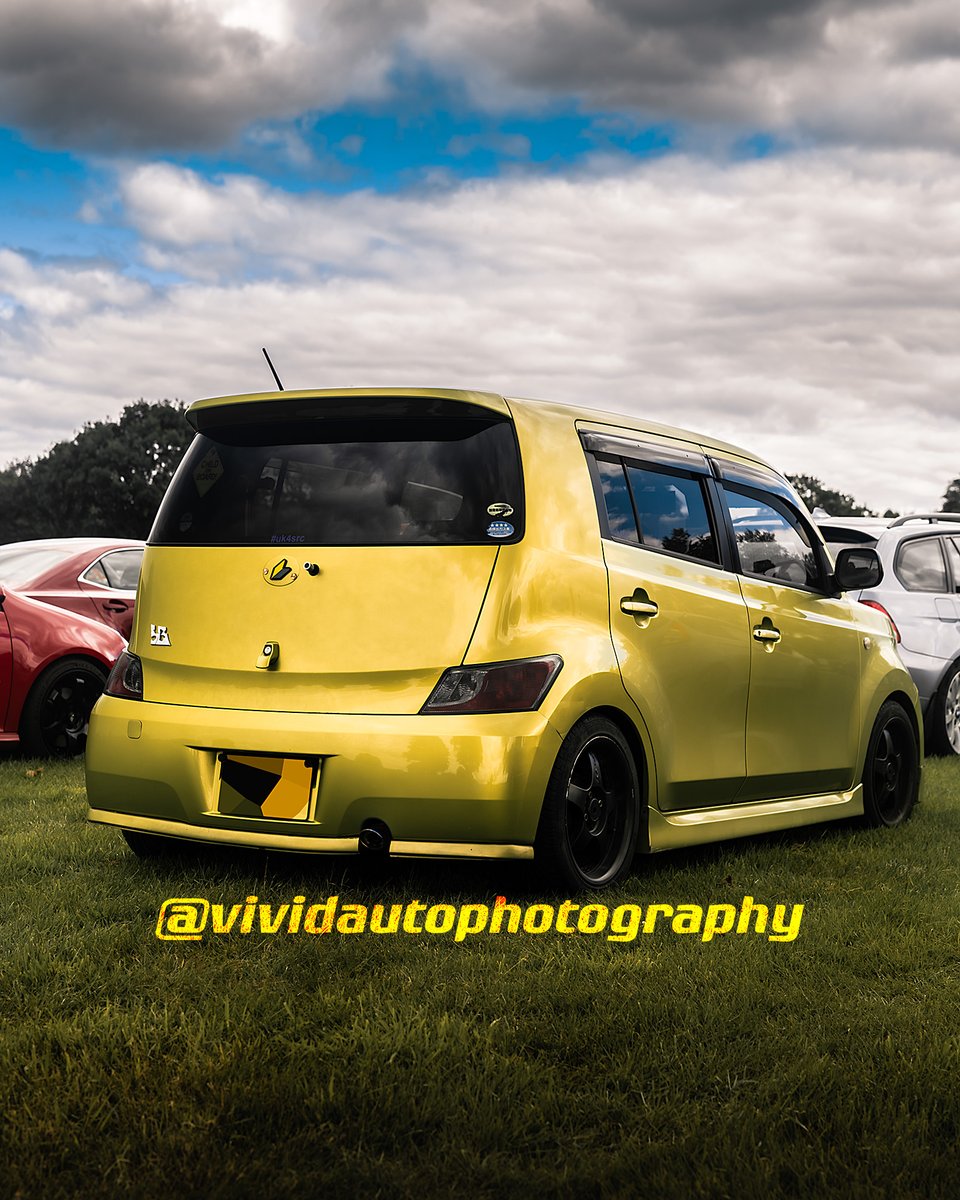 AutoVivid's tweet photo. Does this Toyota bB put a smile on your face? Yup. With its boutique, yet futuristic appearance. That's why the Toyota bB turns my frown upside-down. #ToyotabB #ScionxB #hatch #Car #CarPhotography #AutomotivePhotographer #NikonD850 https://t.co/RntA6BjPrU