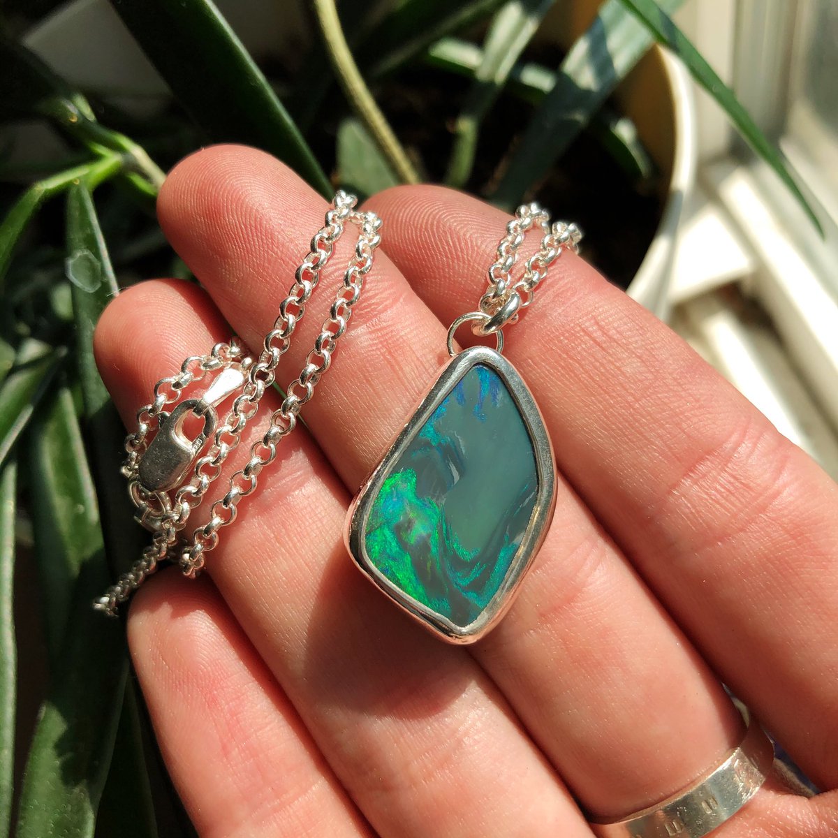 crystalskid's tweet photo. Lightning Ridge Opal Necklace ⭐️🌱 https://t.co/eJtxHDsSsd