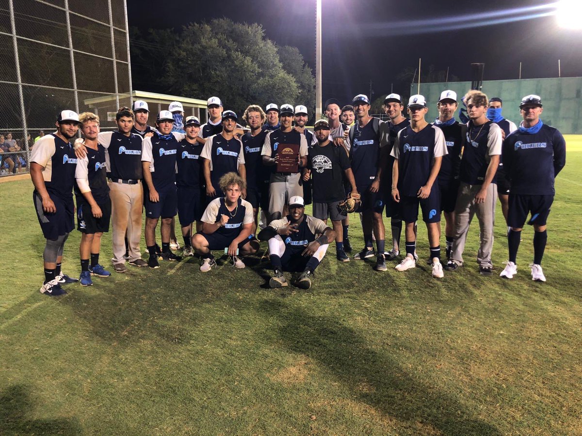 RM3Grind_1's tweet photo. #AllOrNothing🐅⚾️ #RollPoke👉🏾 https://t.co/De6WImHlOp