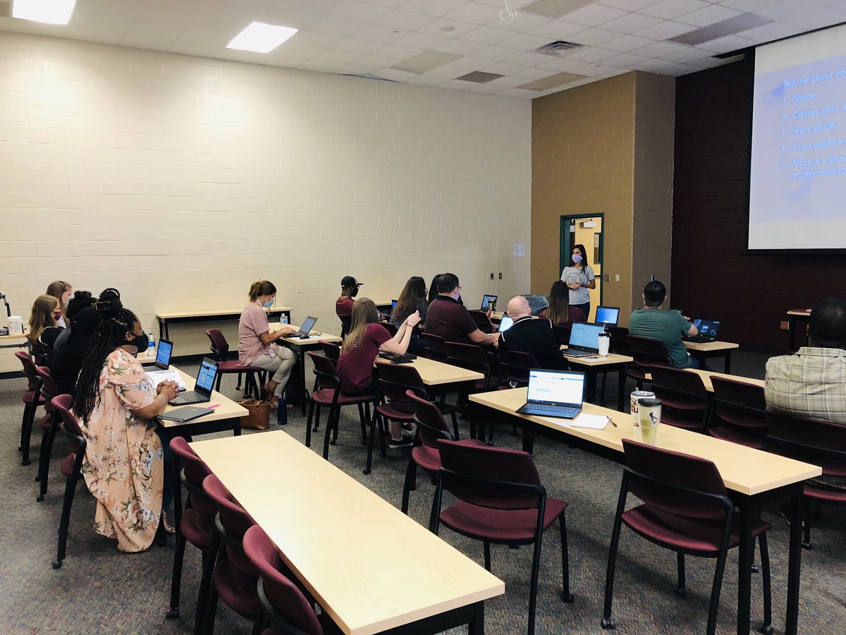 AldineCuellar's tweet photo. Oh, how Iβve missed these people! George Ranch Science ready to rock out β20-β21! #GRScience #weareGR @WeAreGRHS @GRHSMrsFlores @Joia_EmeryGRHS @GrhsAkram @GRHSMsCooper @mshollek @GRHSBosse @GRHSMrTran @CoachNoons @CreedonGR @GRHSPhysics @MrRyburnGRHS @GRCoachMitch34 https://t.co/U3FOYDYlhT